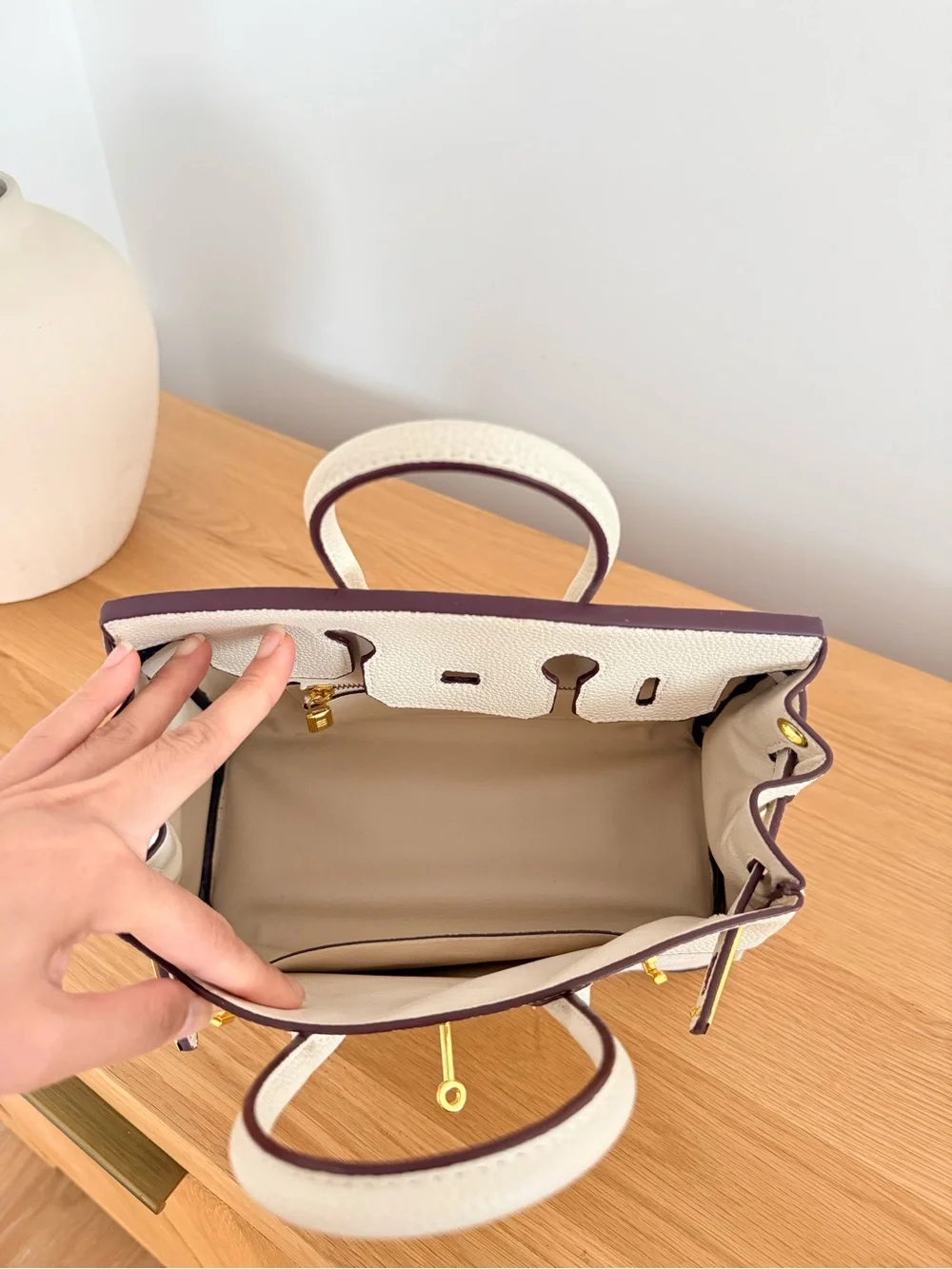 Cream Structured Faux Leather Handbag Bag with Gold Hardware